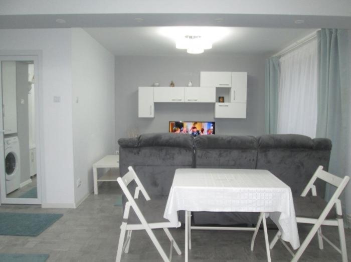 Apartament Sarra Targoviste Exterior foto