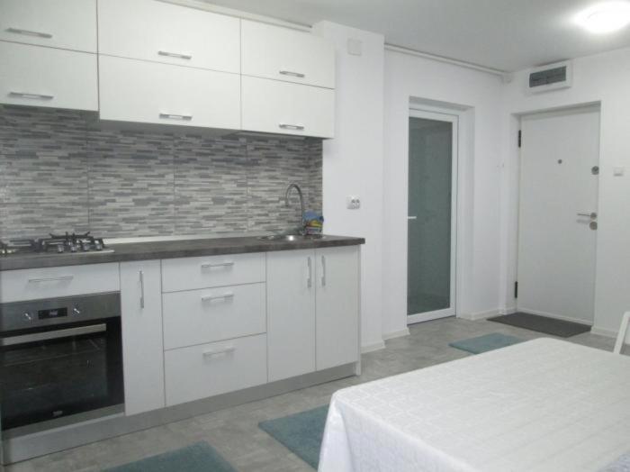 Apartament Sarra Targoviste Exterior foto